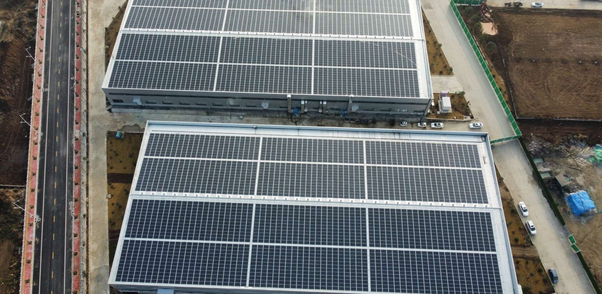 1920-2021年3月，，，，，，，河南唐河县 中部食物城BIPV光伏项目，，，，，，，装机量1.8MW，，，，，，，年发电200万度，，，，，，，知足45%用电需求.jpg